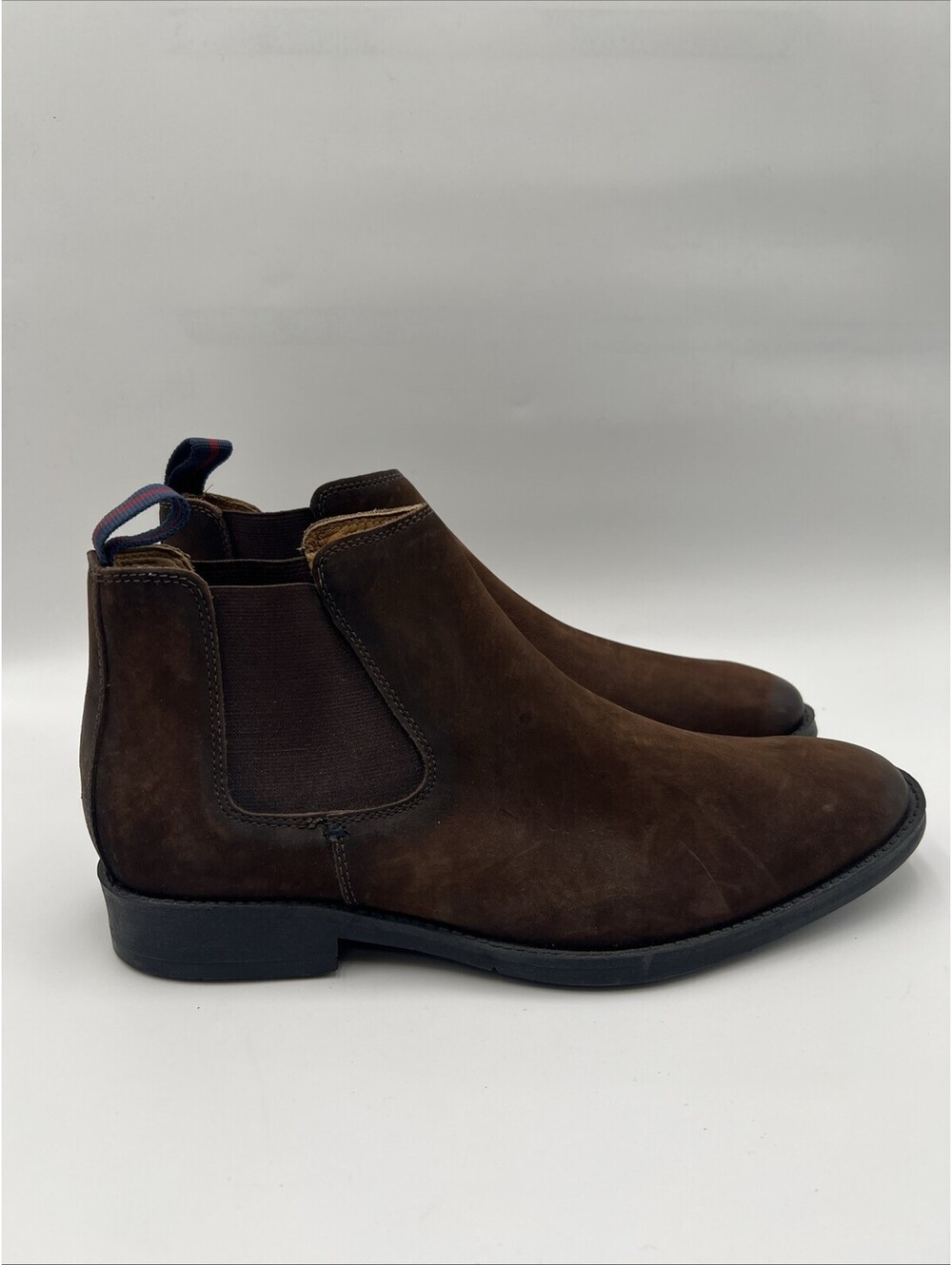 Men’s Saks Fifth Avenue Brown Leather Pull On Chelsea Boots Size 11